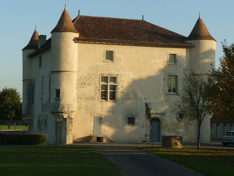Photo de Château de La Rochette en Charente