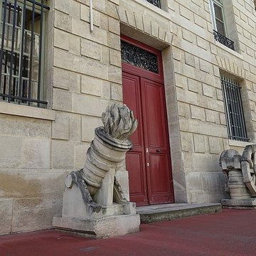 Pavillon de lArsenal, actuellement bibliothèque de lArsenal