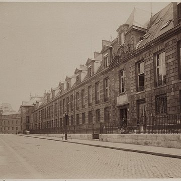 Pavillon de lArsenal, actuellement bibliothèque de lArsenal