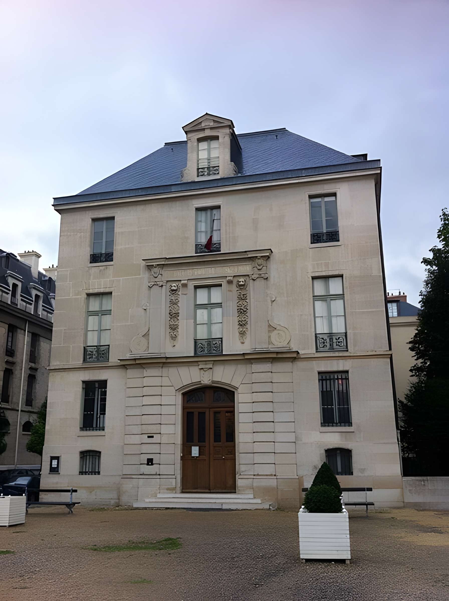 Pavillon de l'Arsenal, actuellement bibliothèque de l'Arsenal