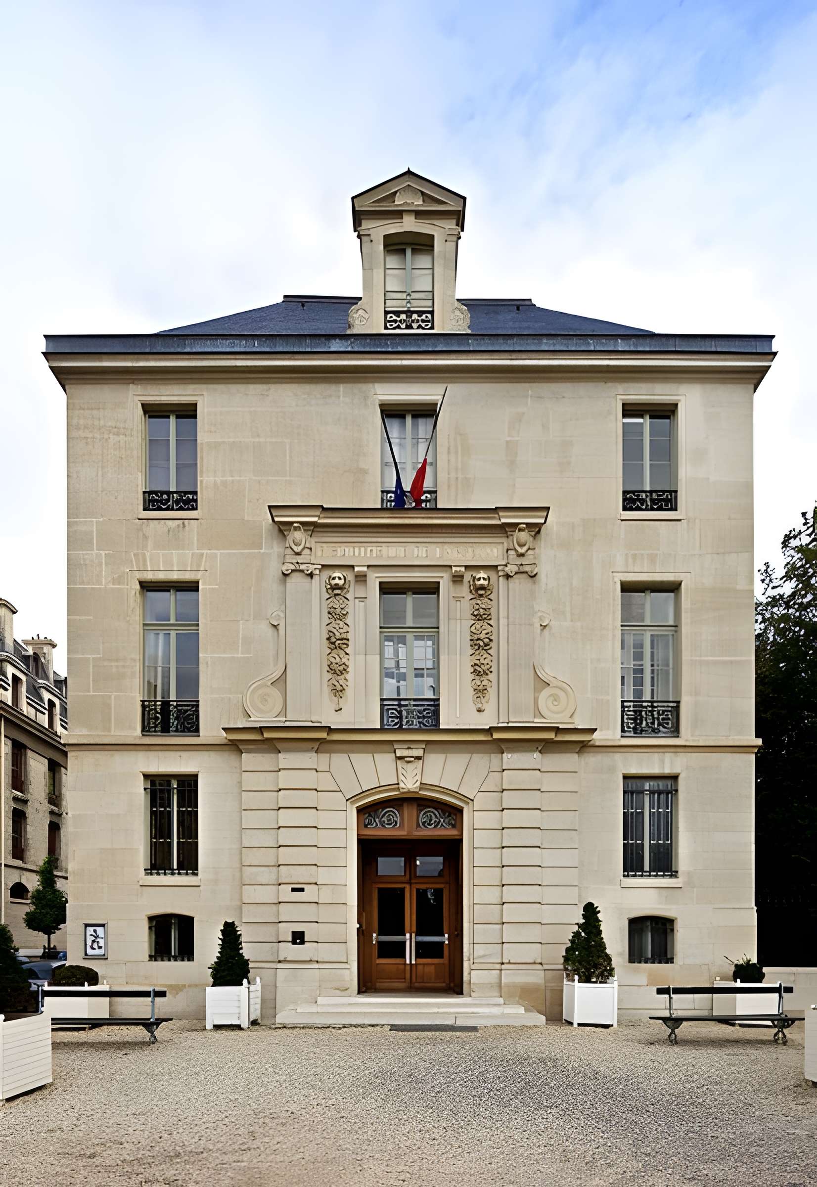 Pavillon de l'Arsenal, actuellement bibliothèque de l'Arsenal