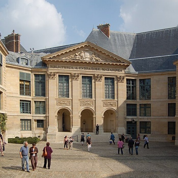 Photo de Palais de lInstitut ancien collège des Quatre-Nations