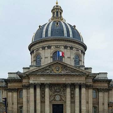 Palais de lInstitut ancien collège des Quatre-Nations
