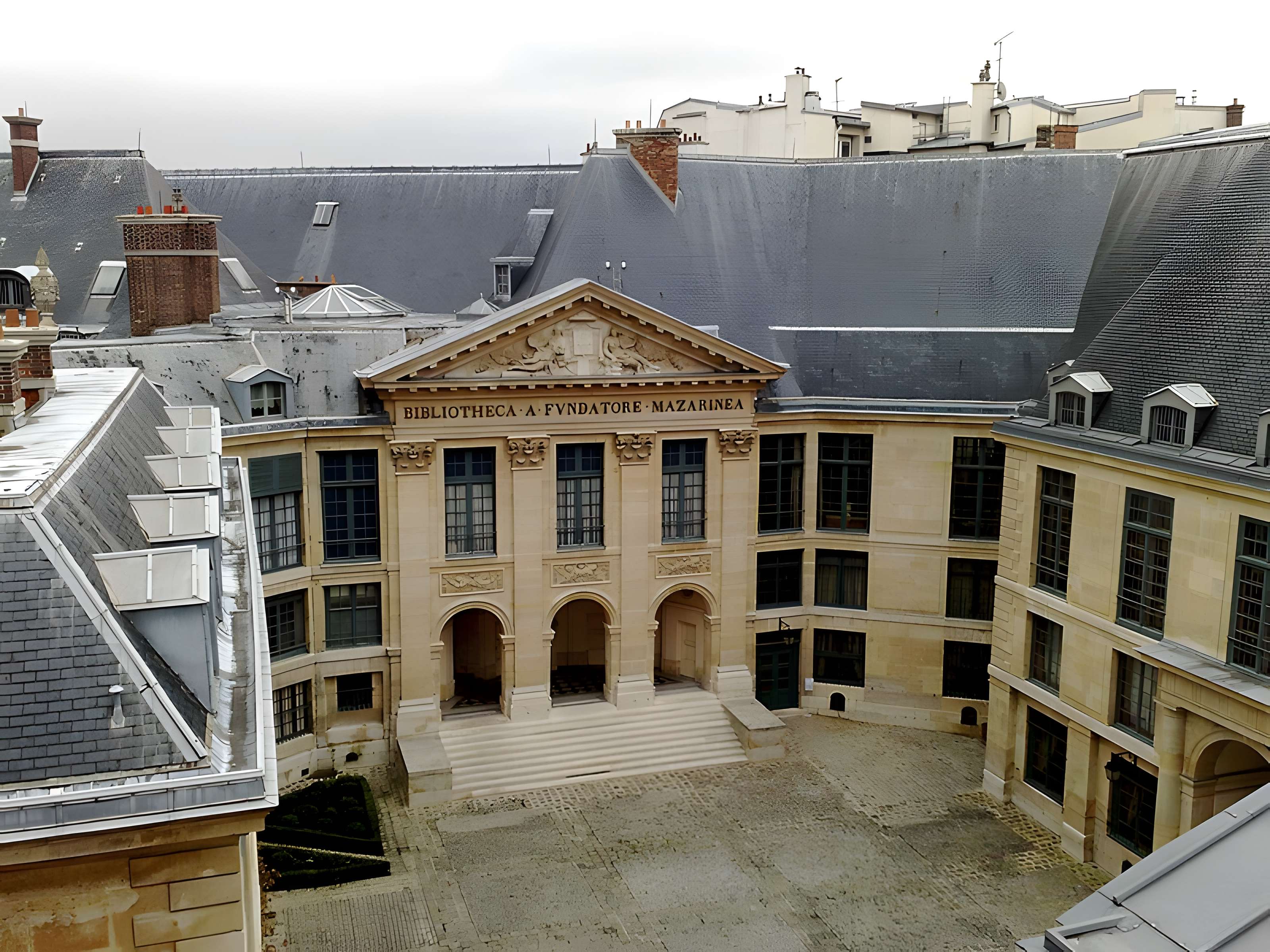 Palais de l'Institut (ancien collège des Quatre-Nations)