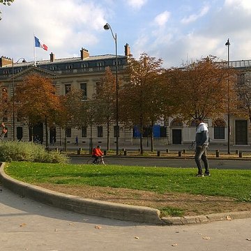 Palais de lAlma à Paris