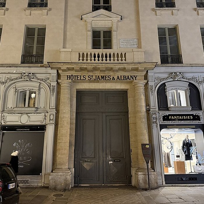 Photo de Hôtel Baudard de Saint-James à Paris
