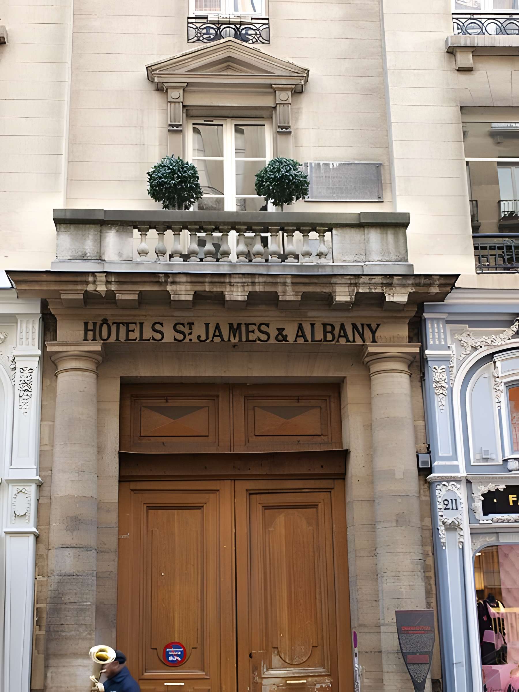 Hôtel Baudard de Saint-James à Paris