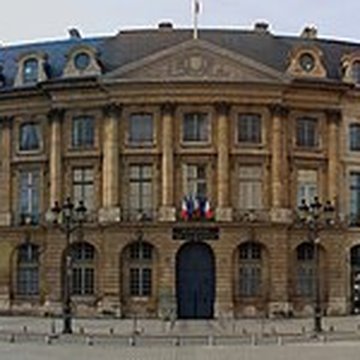 Anciens hôtels de Coëtlogon et dOrsigny, puis hôtel Bristol