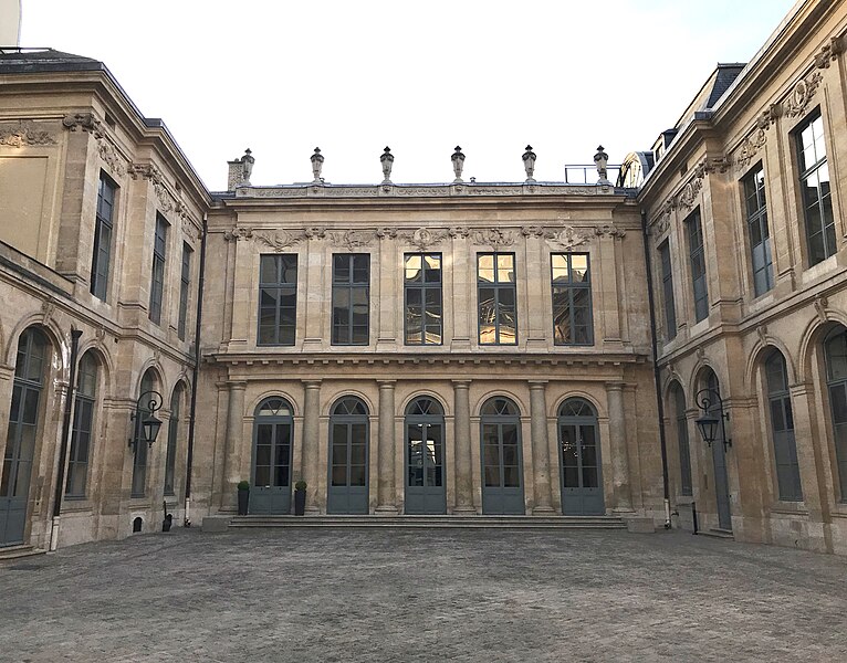 Hôtel de Fontpertuis à Paris