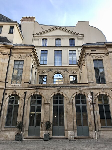 Hôtel de Fontpertuis à Paris