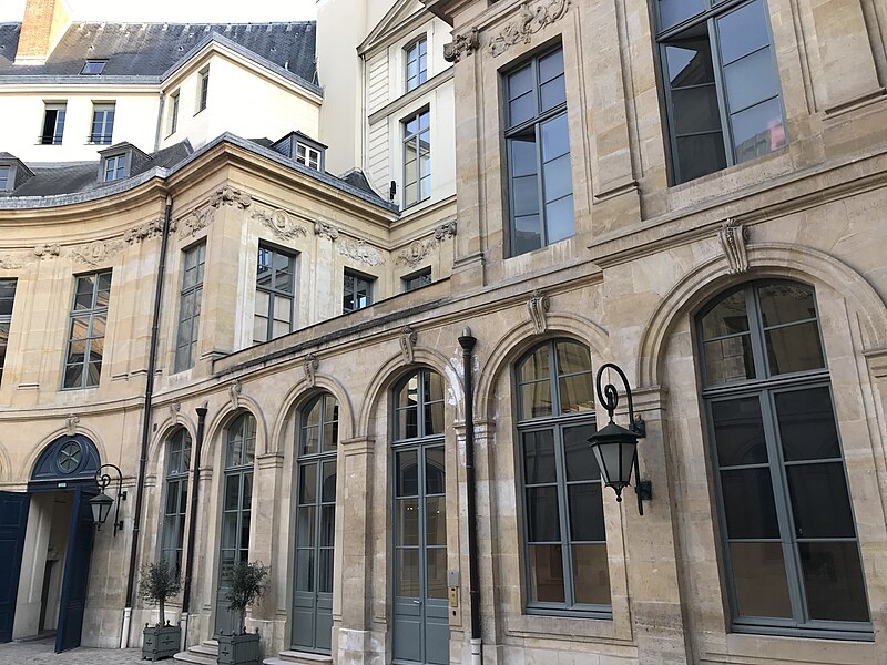 Hôtel de Fontpertuis à Paris