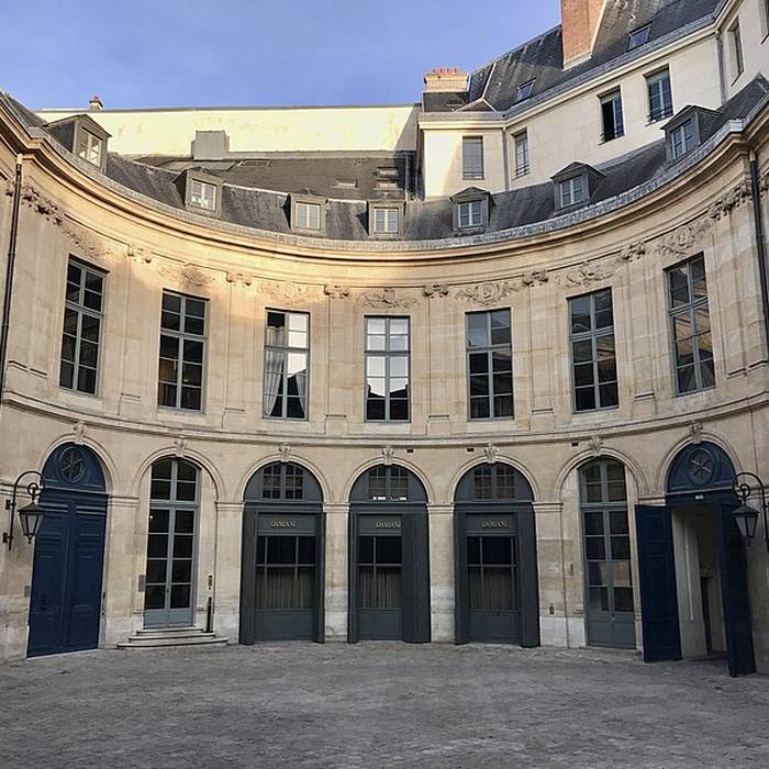 Photo de Hôtel de Fontpertuis à Paris