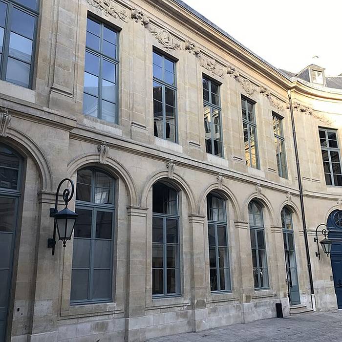 Photo de Hôtel de Fontpertuis à Paris
