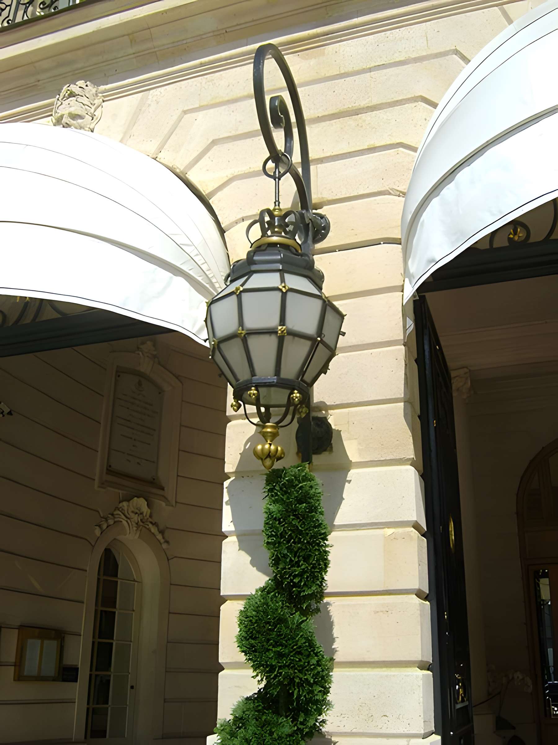 Anciens hôtels de Gramont et Crozat, actuellement hôtel Ritz