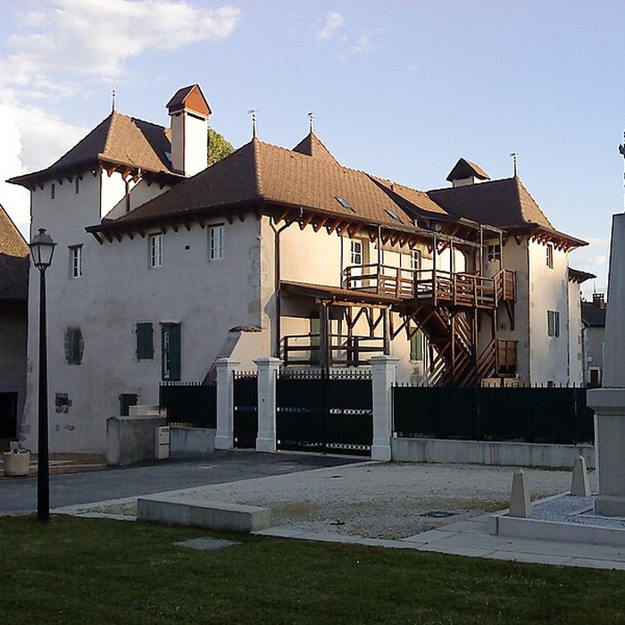 Photo de Château de la Tour à Grilly