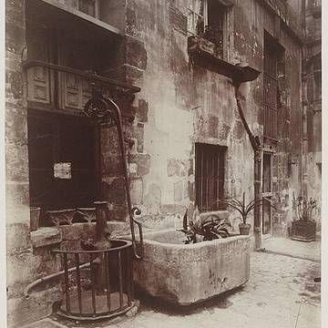 Ancien hôtel Le Charron ou de Vitry à Paris