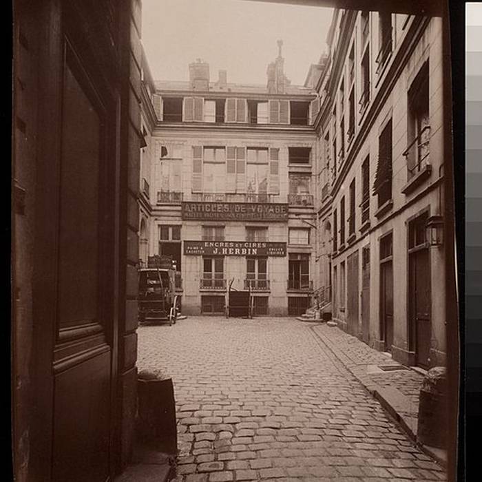 Photo de Hôtel Beaubrun - Paris 3éme