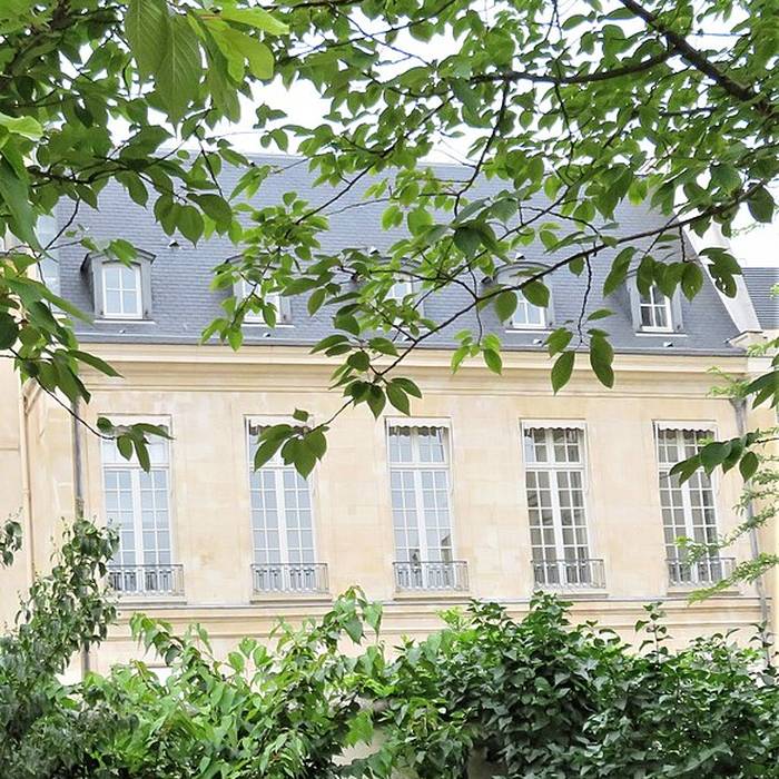 Photo de Hôtel Beaubrun - Paris 3éme