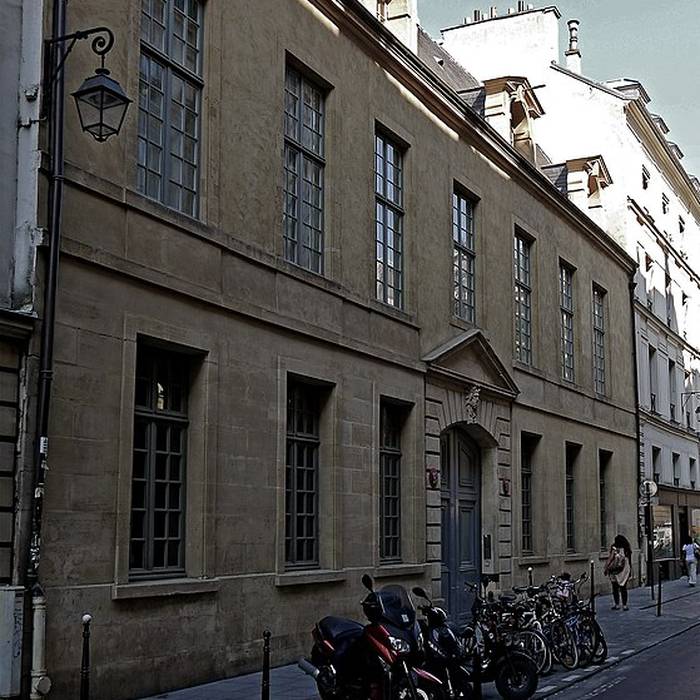 Photo de Hôtel de Bondeville - Paris 3éme