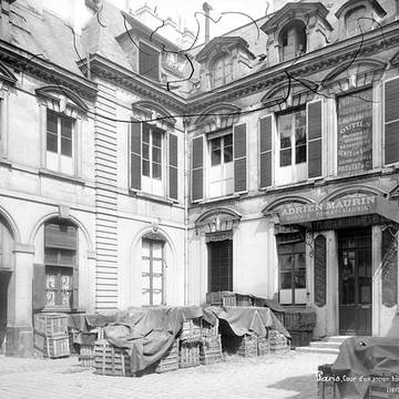 Hôtel de Bondeville - Paris 3éme