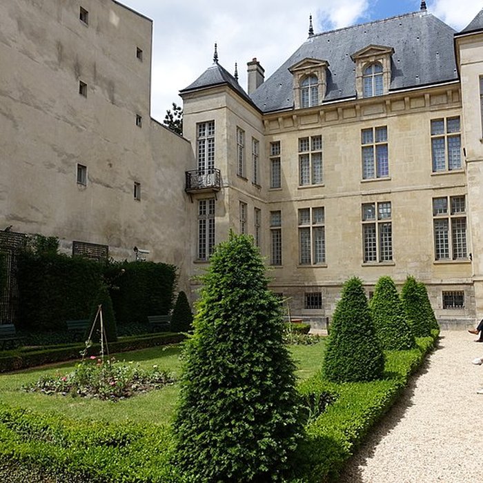 Photo de Hôtel de Donon à Paris
