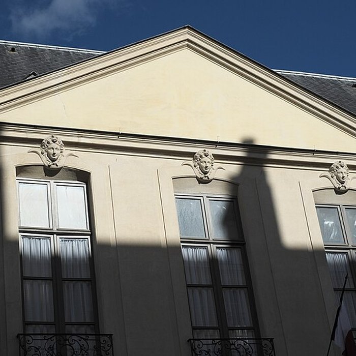 Photo de Hôtel de Gourgues - Paris 3éme