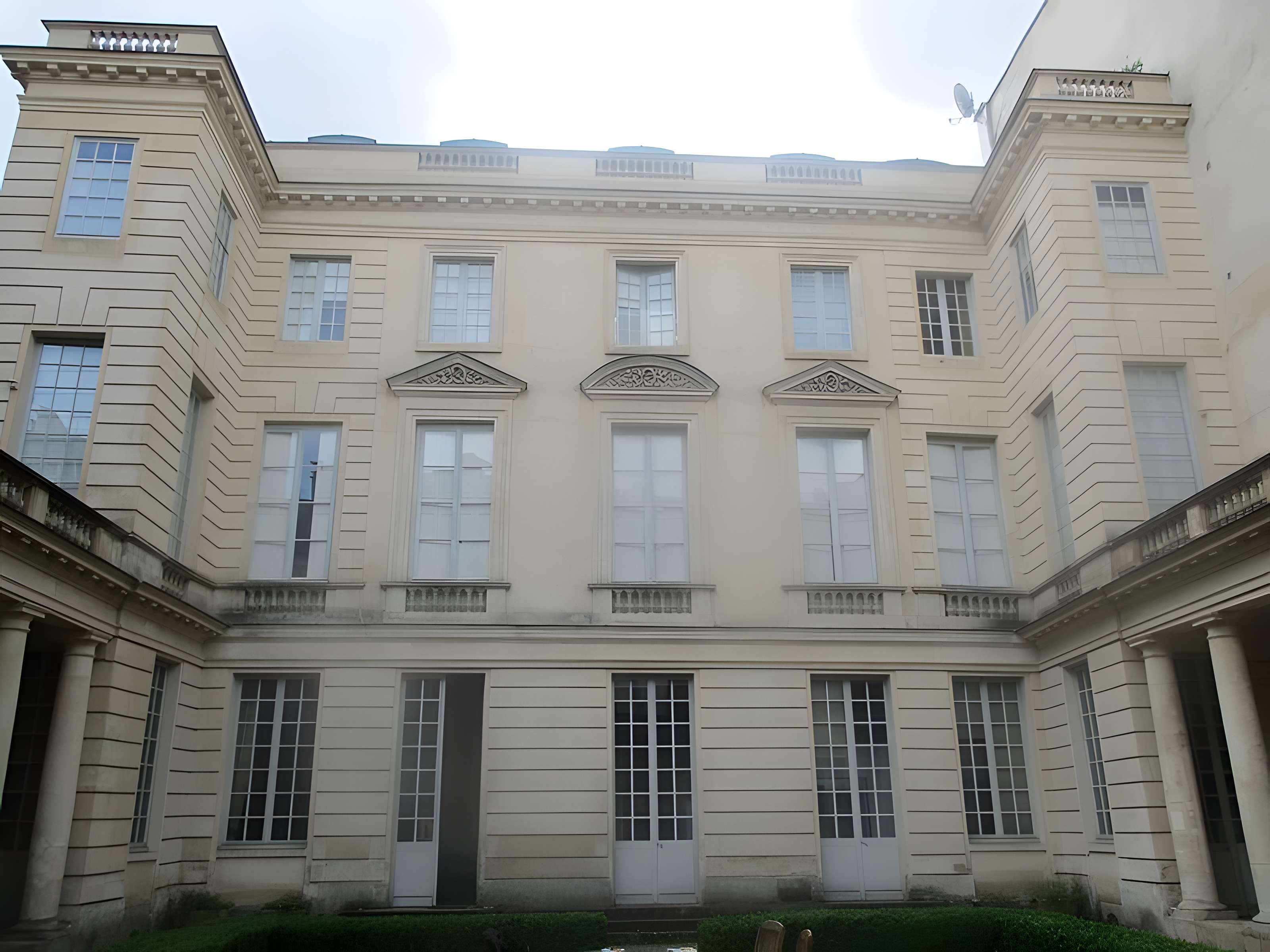 Hôtel d'Hallwyll à Paris