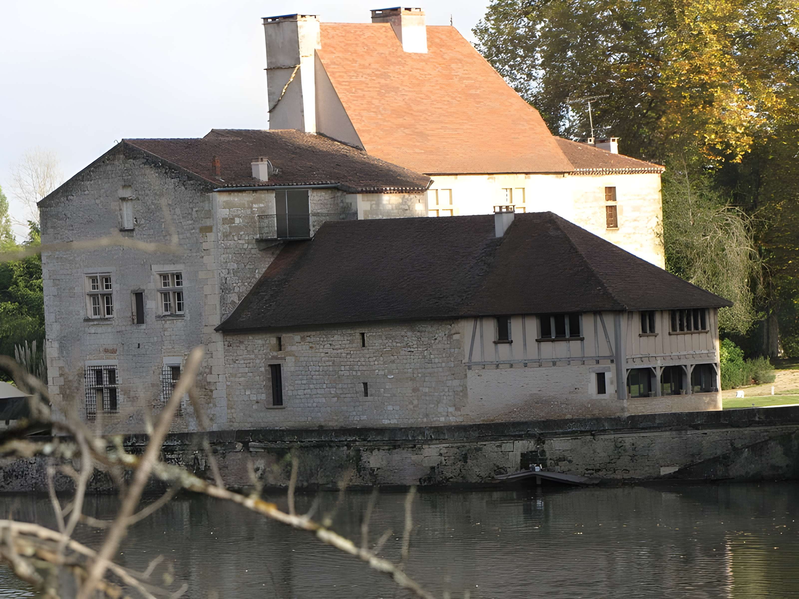 Château de Ladhuie 