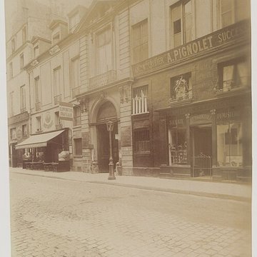 Hôtel Mégret de Sérilly - Paris 3éme