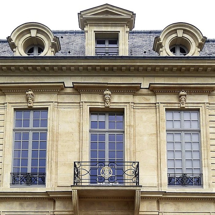 Photo de Hôtel dAumont à Paris