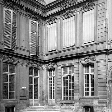 Hôtel dAumont à Paris