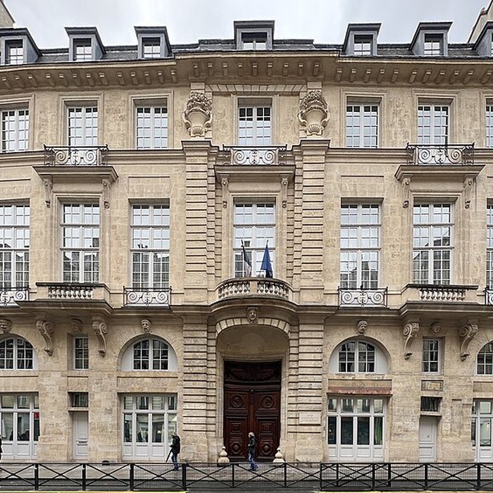 Photo de Hôtel de Beauvais, actuellement Cour Administrative dAppel de Paris