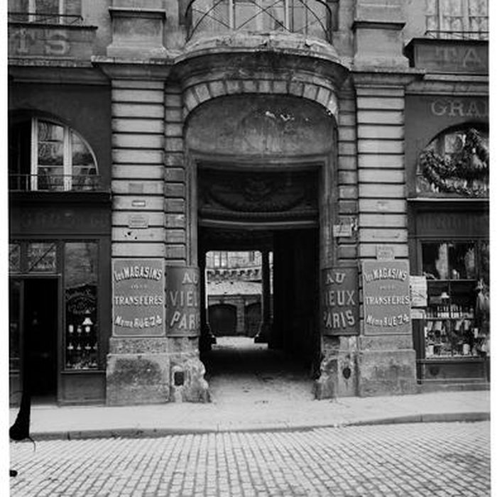 Photo de Hôtel de Beauvais, actuellement Cour Administrative dAppel de Paris