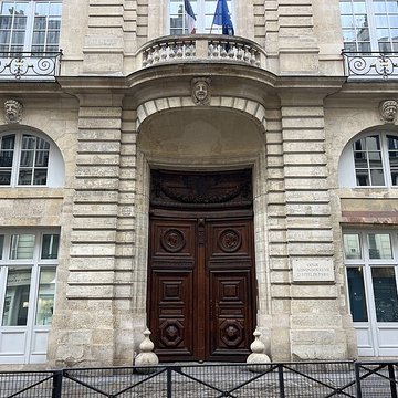 Hôtel de Beauvais, actuellement Cour Administrative dAppel de Paris