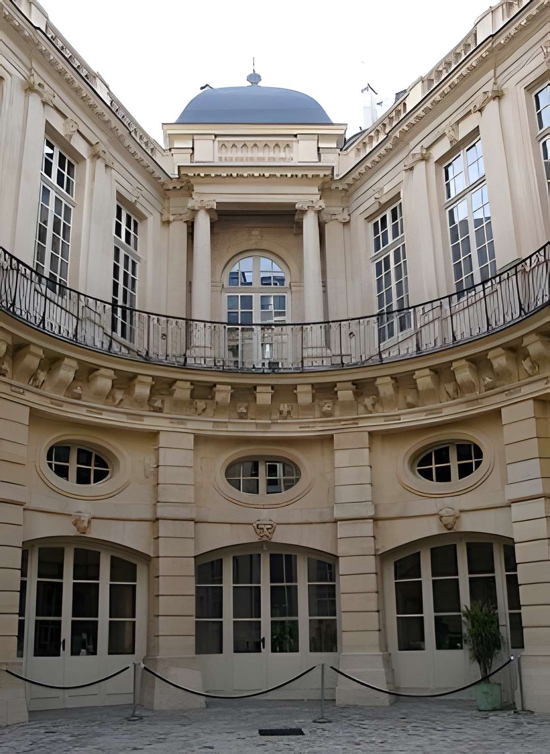 Hôtel de Beauvais - Paris 4ème 