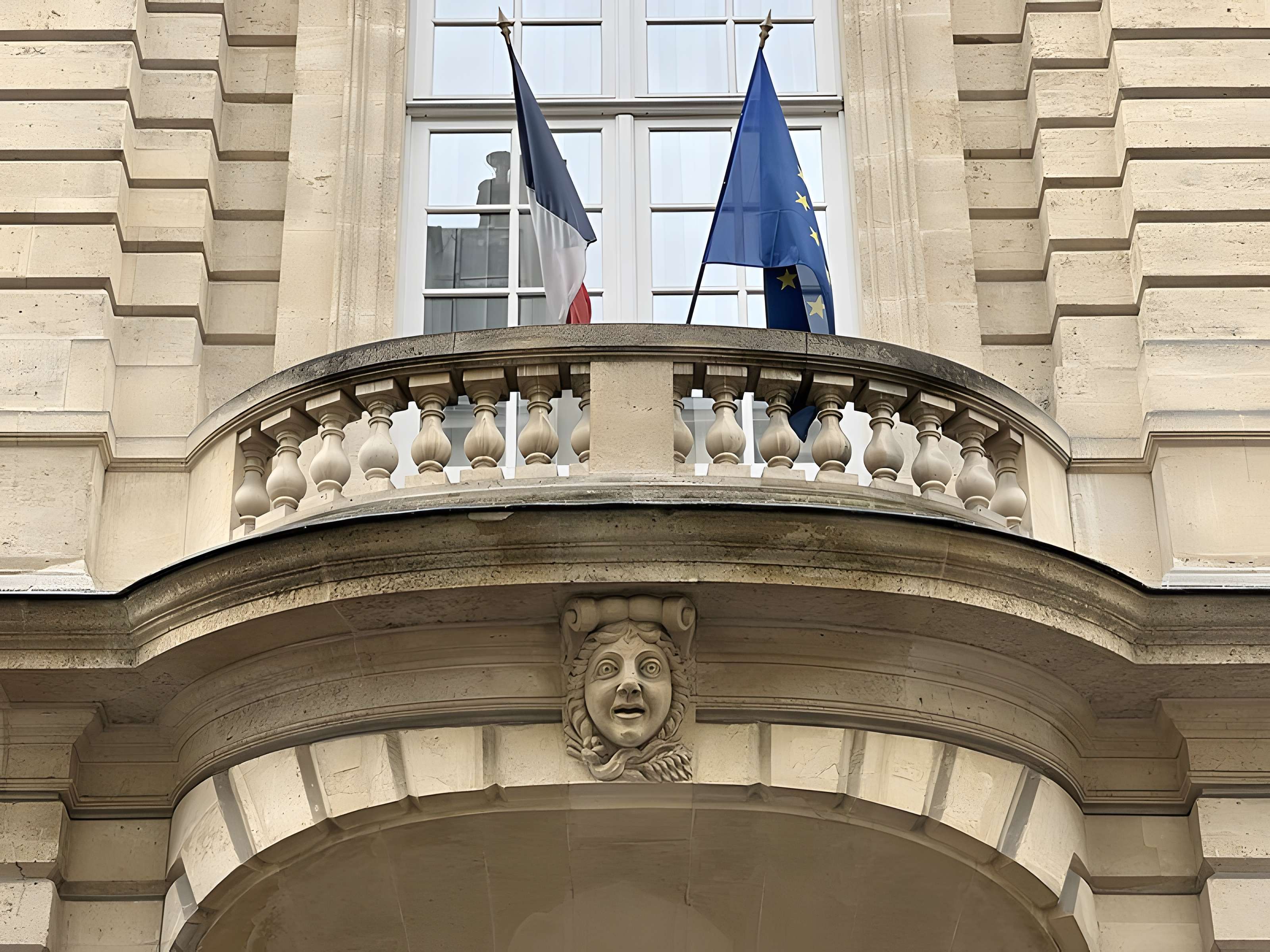 Hôtel de Beauvais, actuellement Cour Administrative d'Appel de Paris