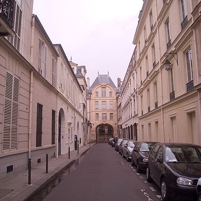 Photo de Hôtel de Bretonvilliers à Paris