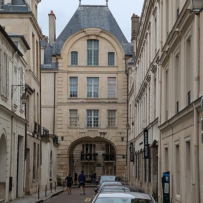Photo de Hôtel de Bretonvilliers à Paris