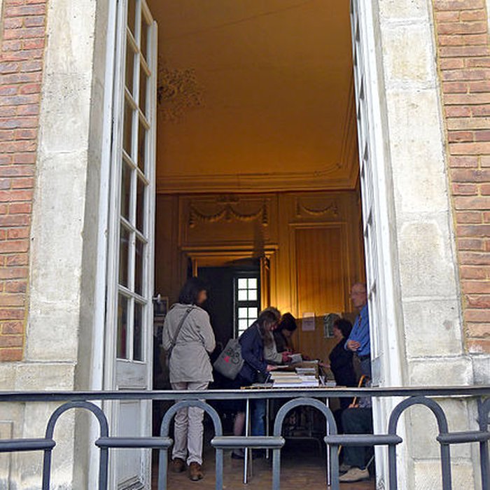 Photo de Hôtel de Chalon-Luxembourg à Paris