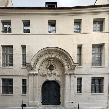 Hôtel de Chalon-Luxembourg à Paris
