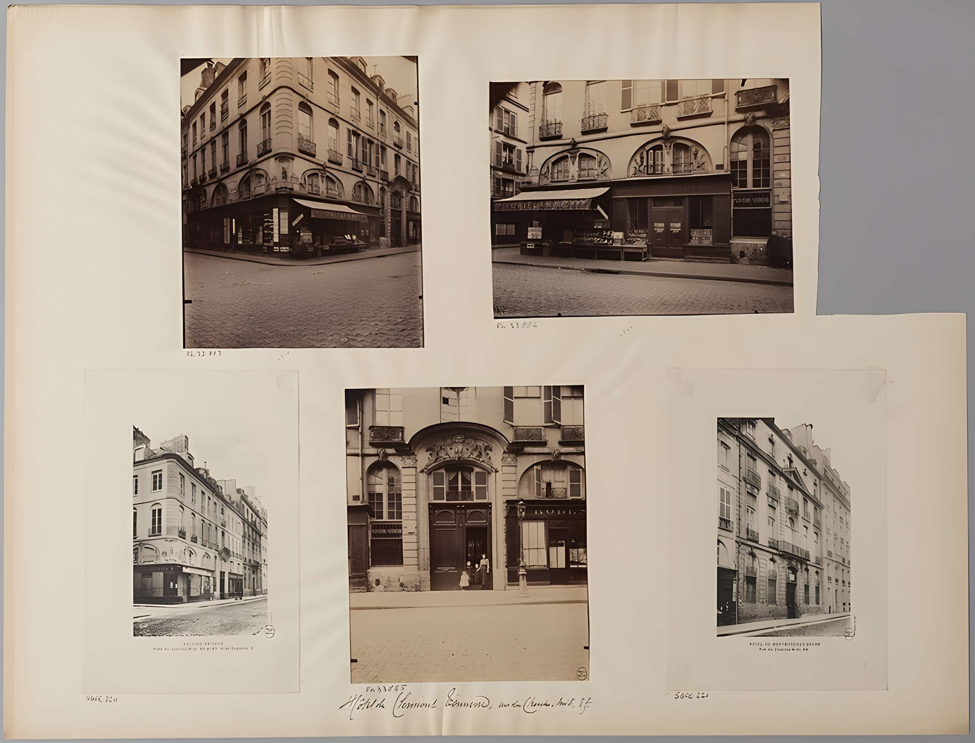Hôtel de Clermont-Tonnerre, place des Vosges à Paris