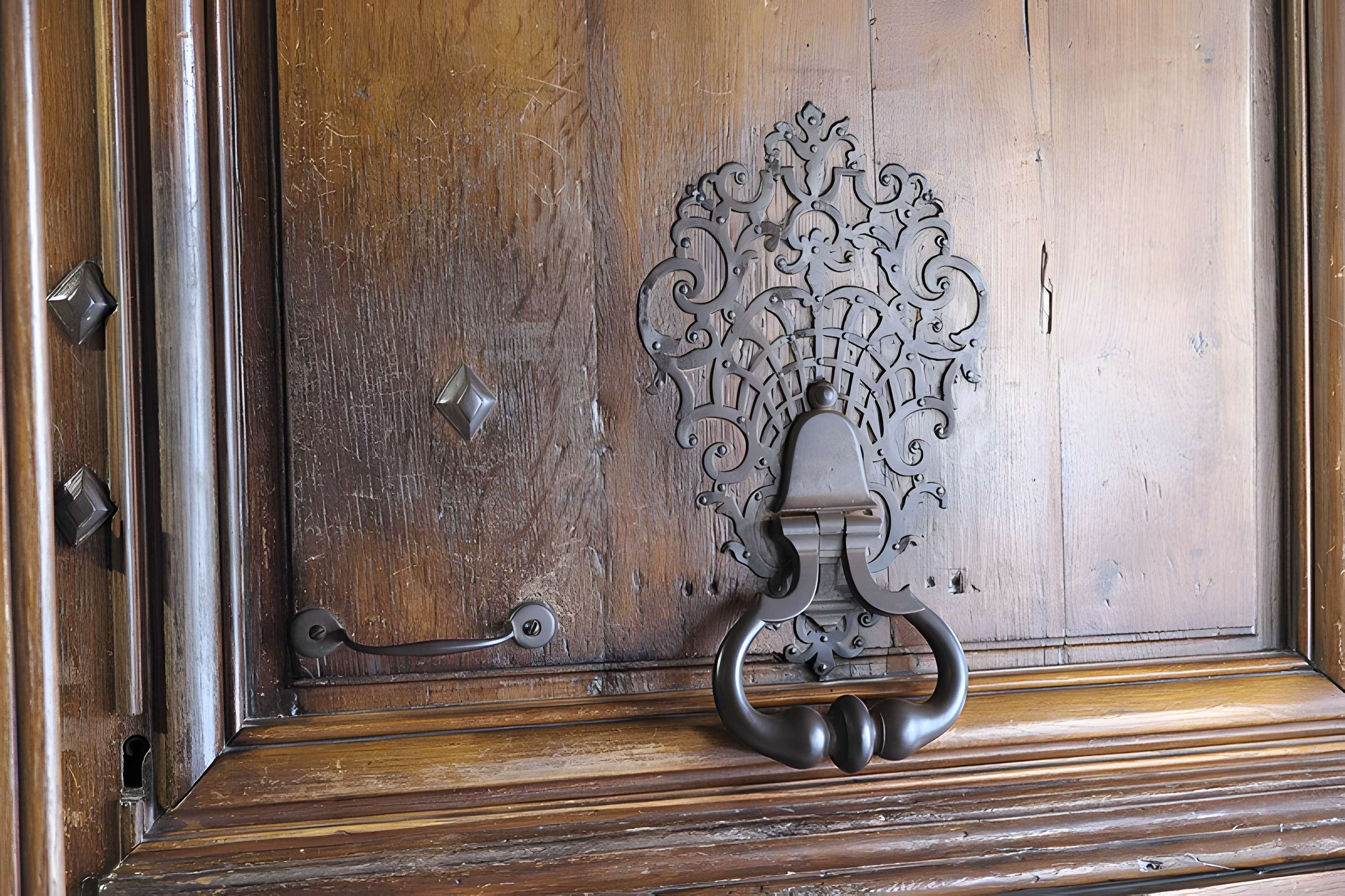 Hôtel de Clermont-Tonnerre, place des Vosges à Paris