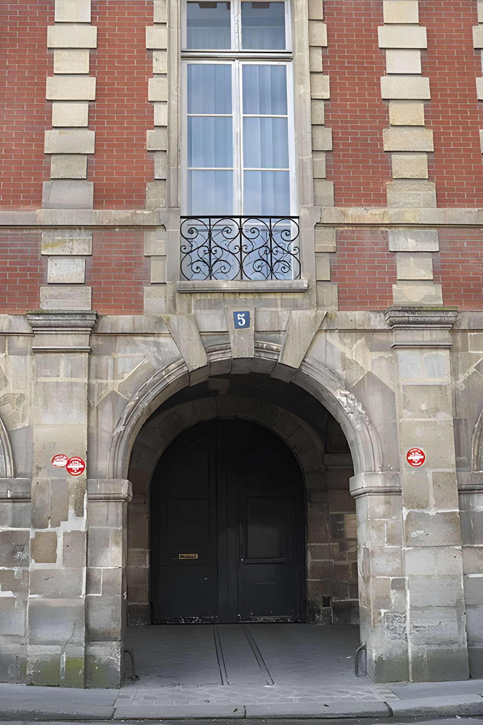 Hôtel de la Salle  ou hôtel Castelnau ou hôtel de Rotrou