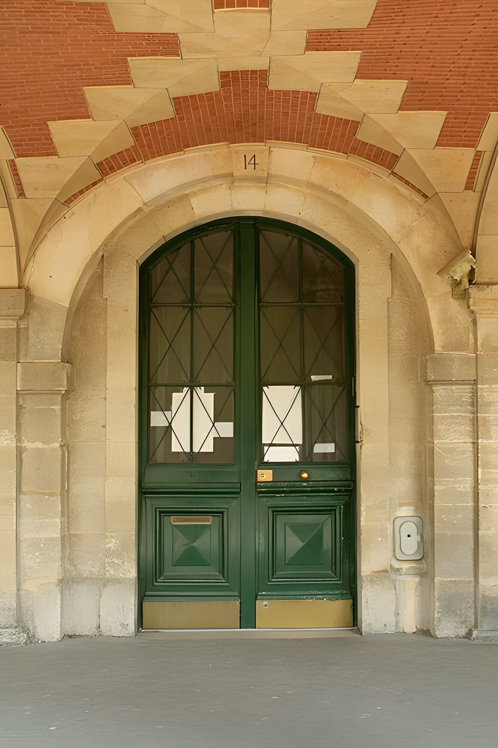 Hôtel de Ribault ou de Langres  (voir aussi : Synagogue, 21 rue des Tournelles)