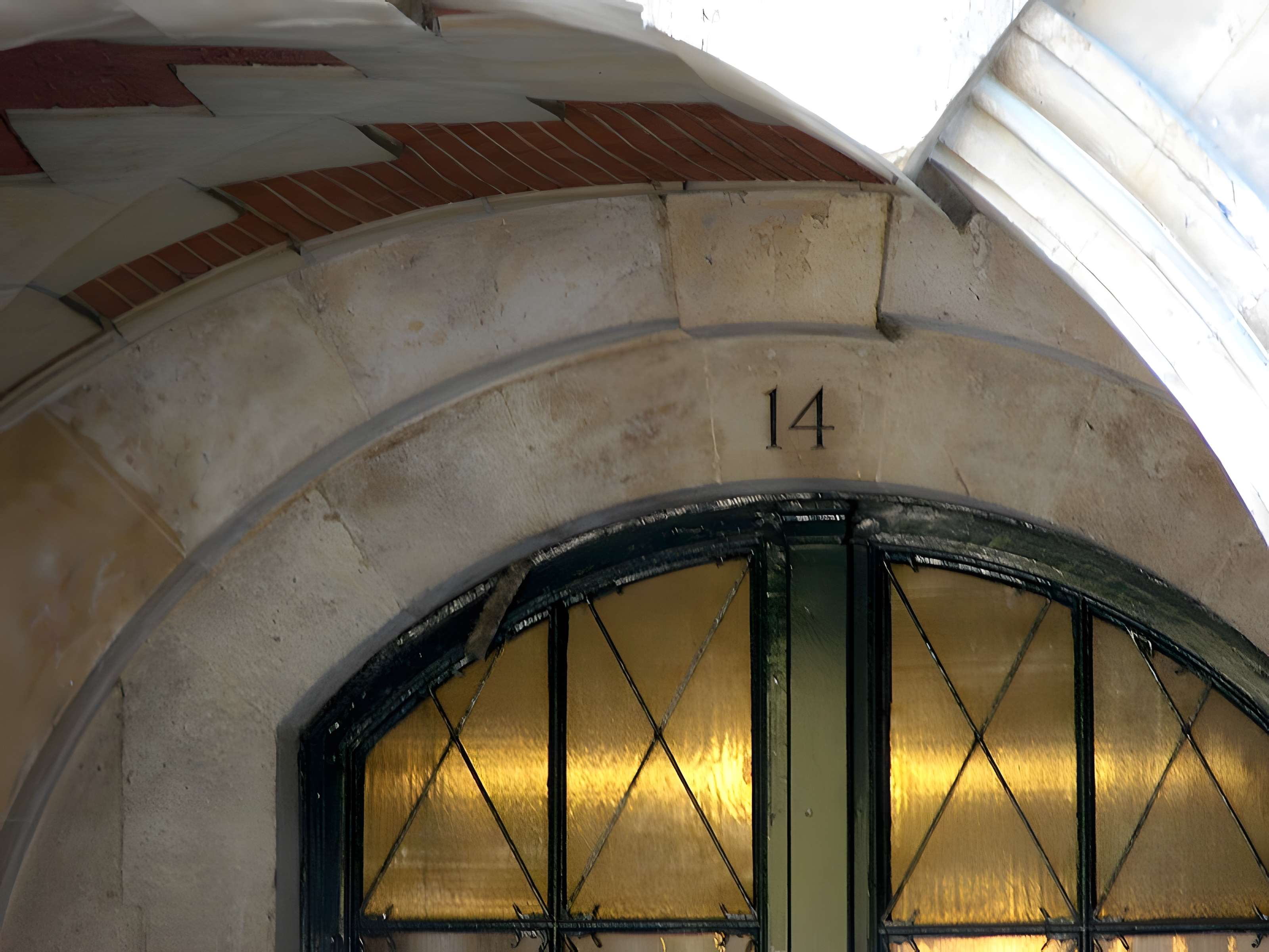 Hôtel de Ribault ou de Langres  (voir aussi : Synagogue, 21 rue des Tournelles)