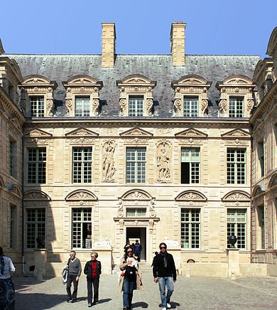 Photo de Hôtel de Sully à Paris