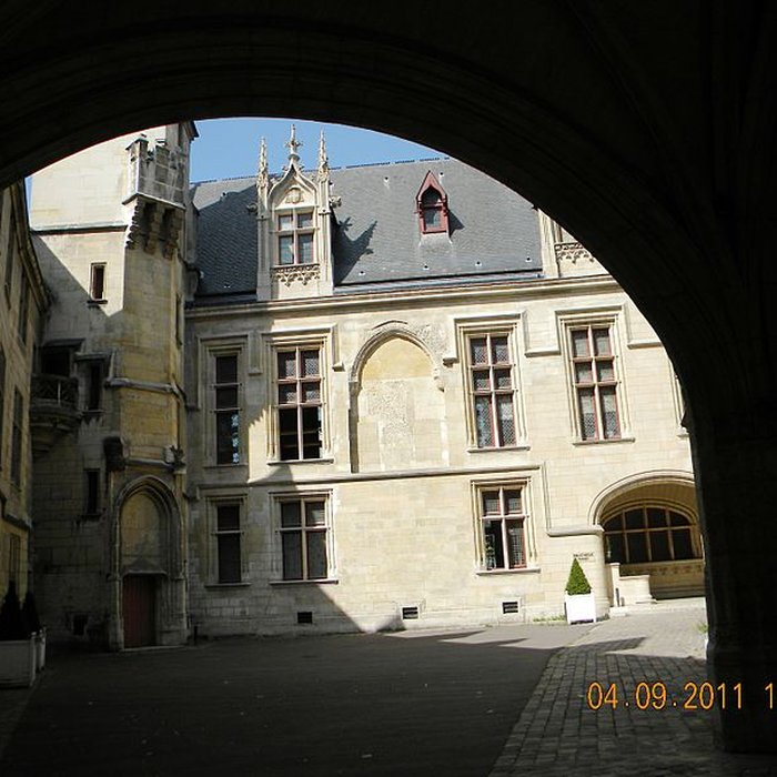 Photo de Hôtel des archevêques de Sens à Paris