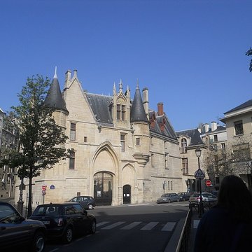 Hôtel des archevêques de Sens à Paris