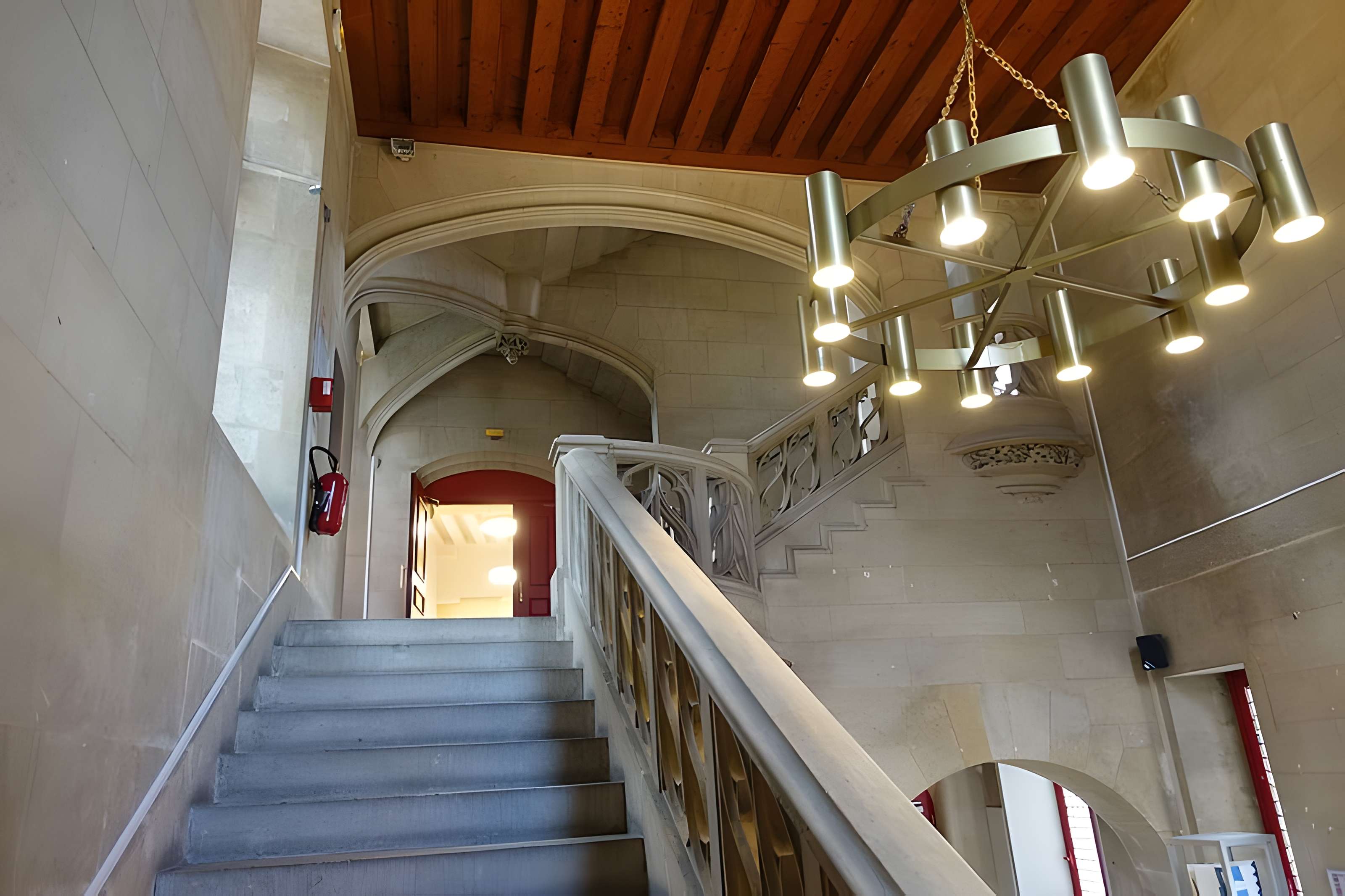 Hôtel des archevêques de Sens à Paris