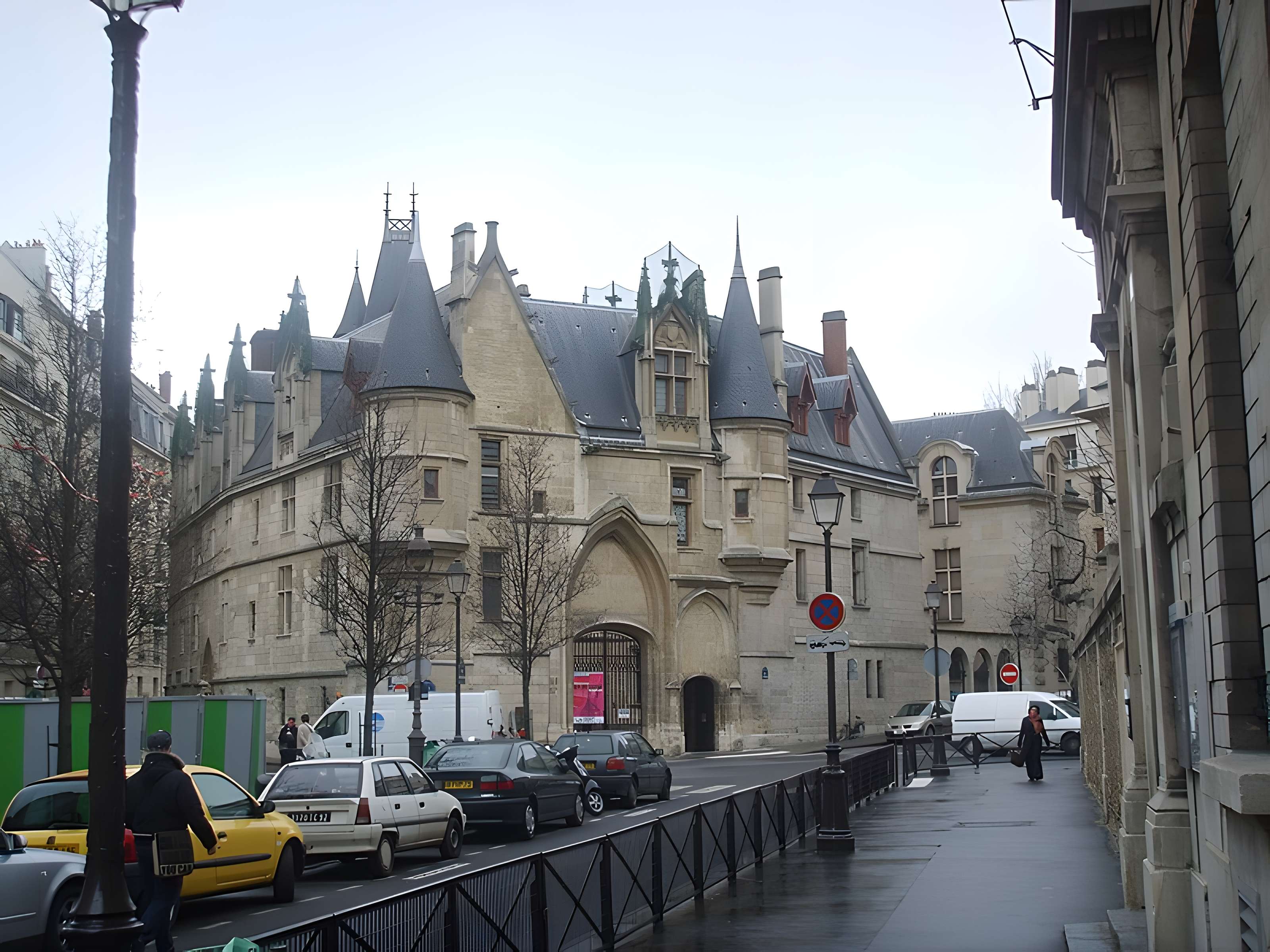 Hôtel des archevêques de Sens à Paris